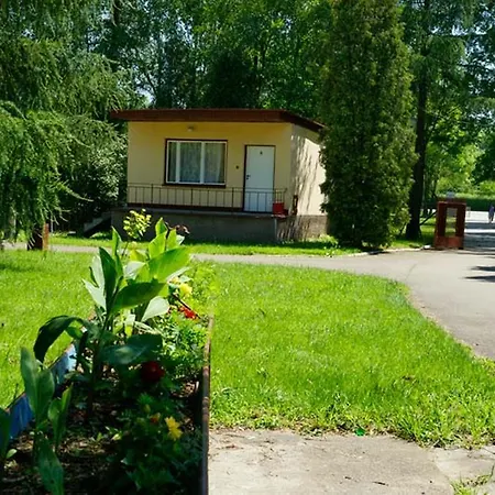 Osrodek Wypoczynkowy Grosik 假日公园 *